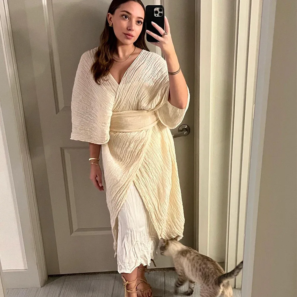 A293f9b293f2243f183b342d675c1e370U