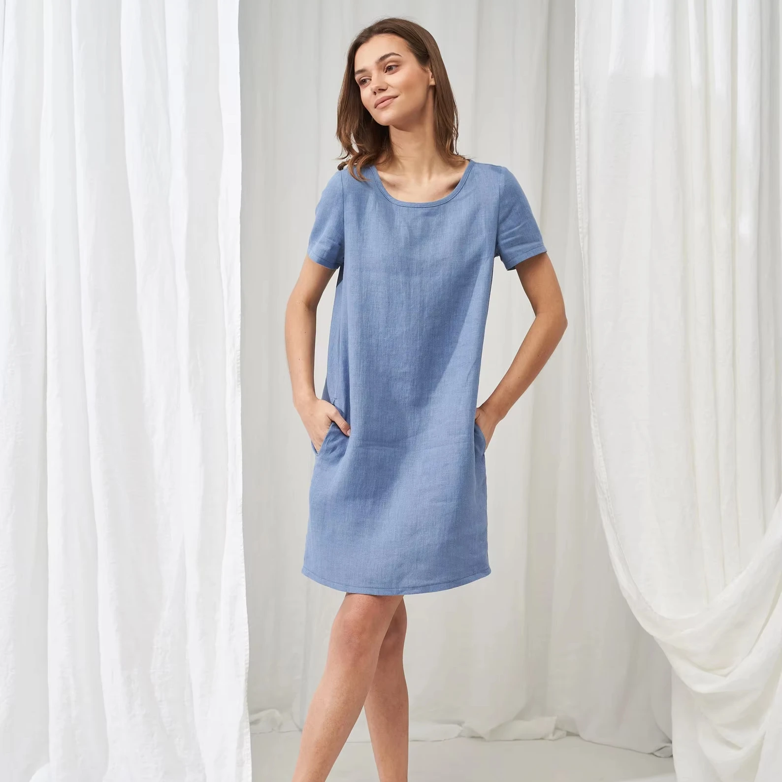 A4a2b40e4fd2343f58af766d6f57ed2beW