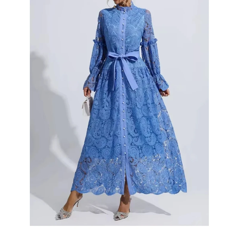 H01b81c95503a4360afe7f9f0bc5ea57a6