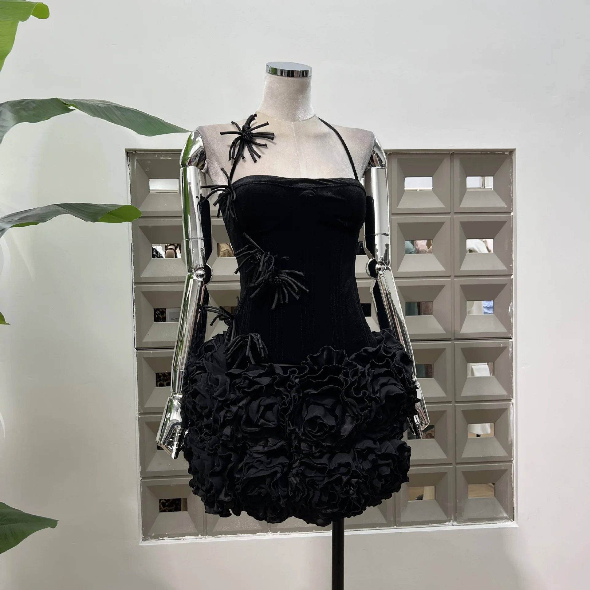 H049e7df1bfc94a8baaa5eb4773427d950