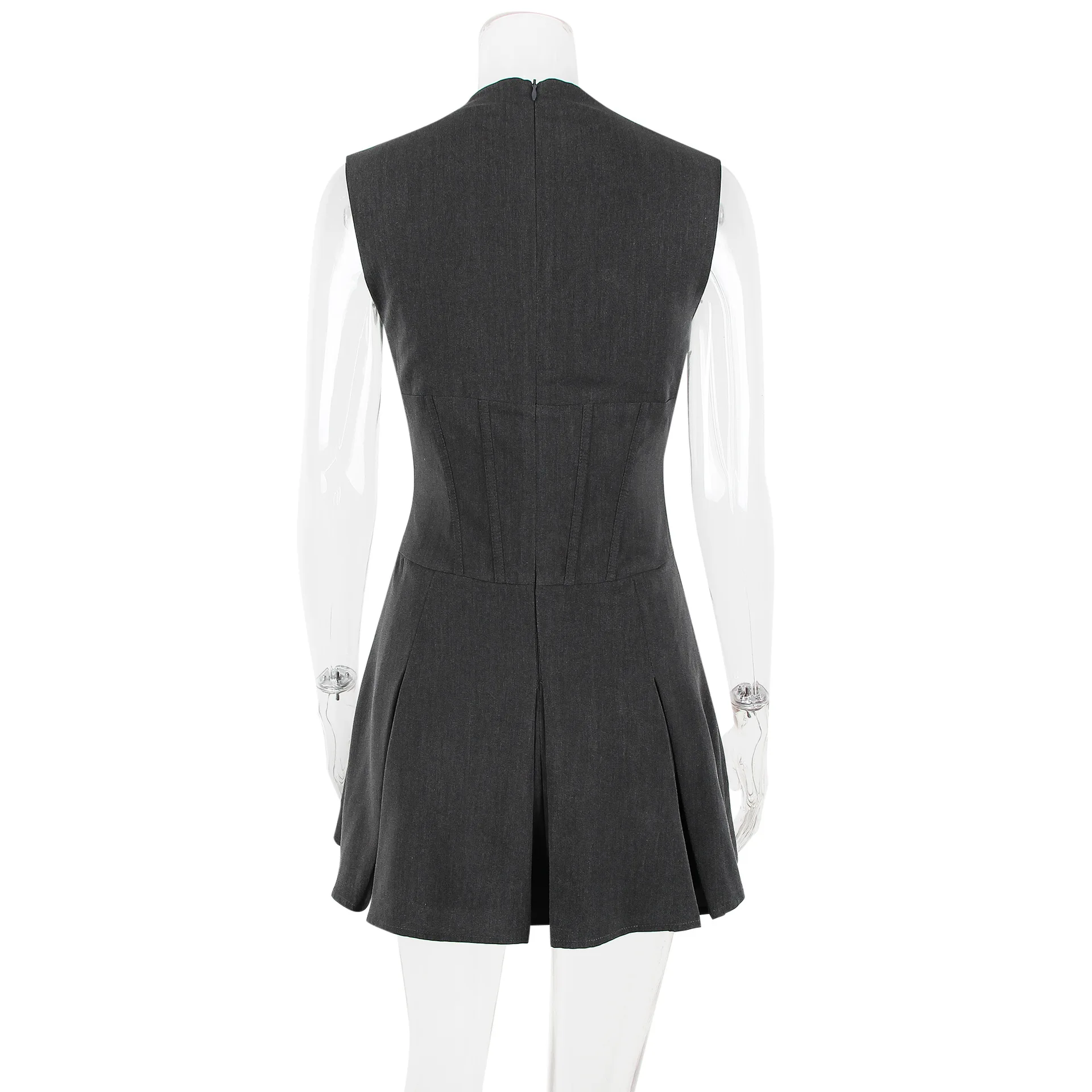 H0667a27c4bb3482f85bf5682d1382871k