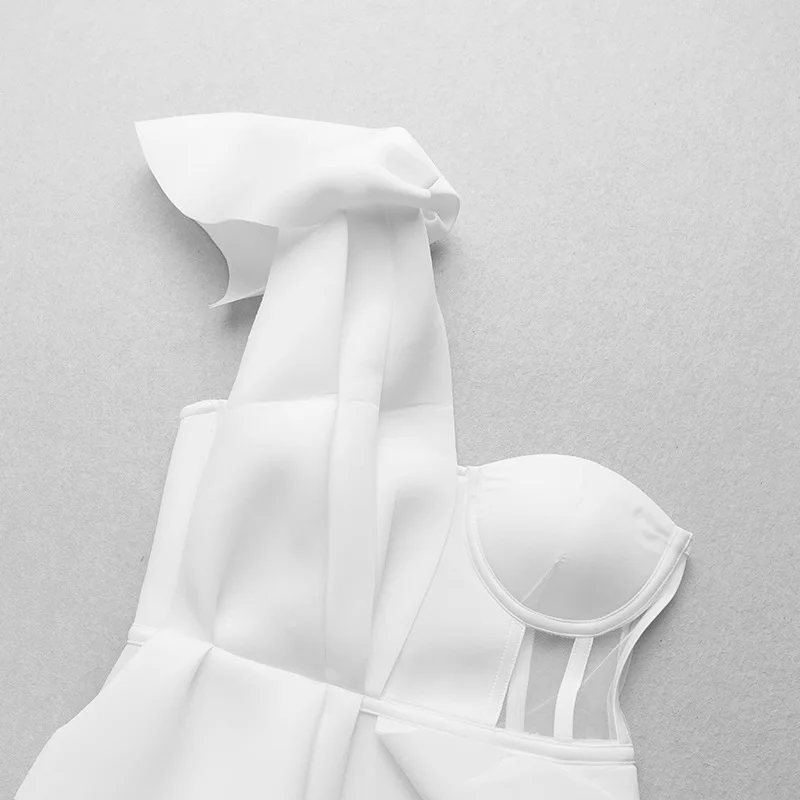 H0f28886fbb344332bdad5cb28e036d324