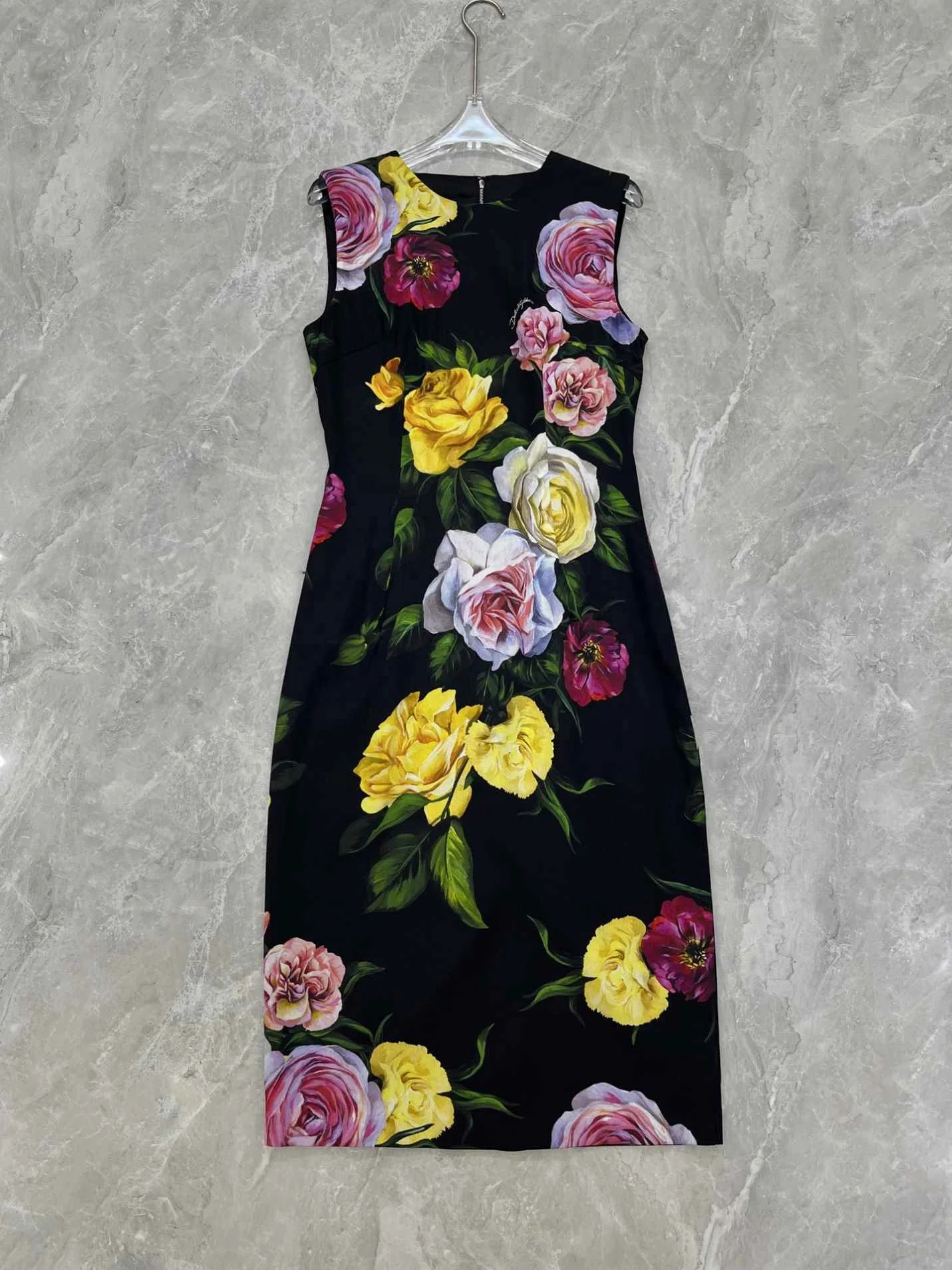 H2dbb8ba2f6b0468aabcc7b3d9f9188edD