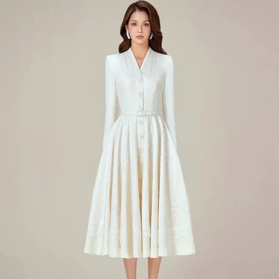 H42e10a79824e4ef381d3a0305f09e007C