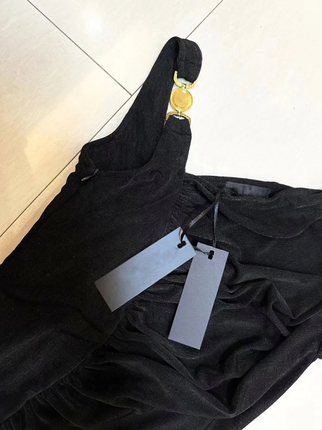 H5650f58b2b0b4f3c98a3645dc5c7e505w