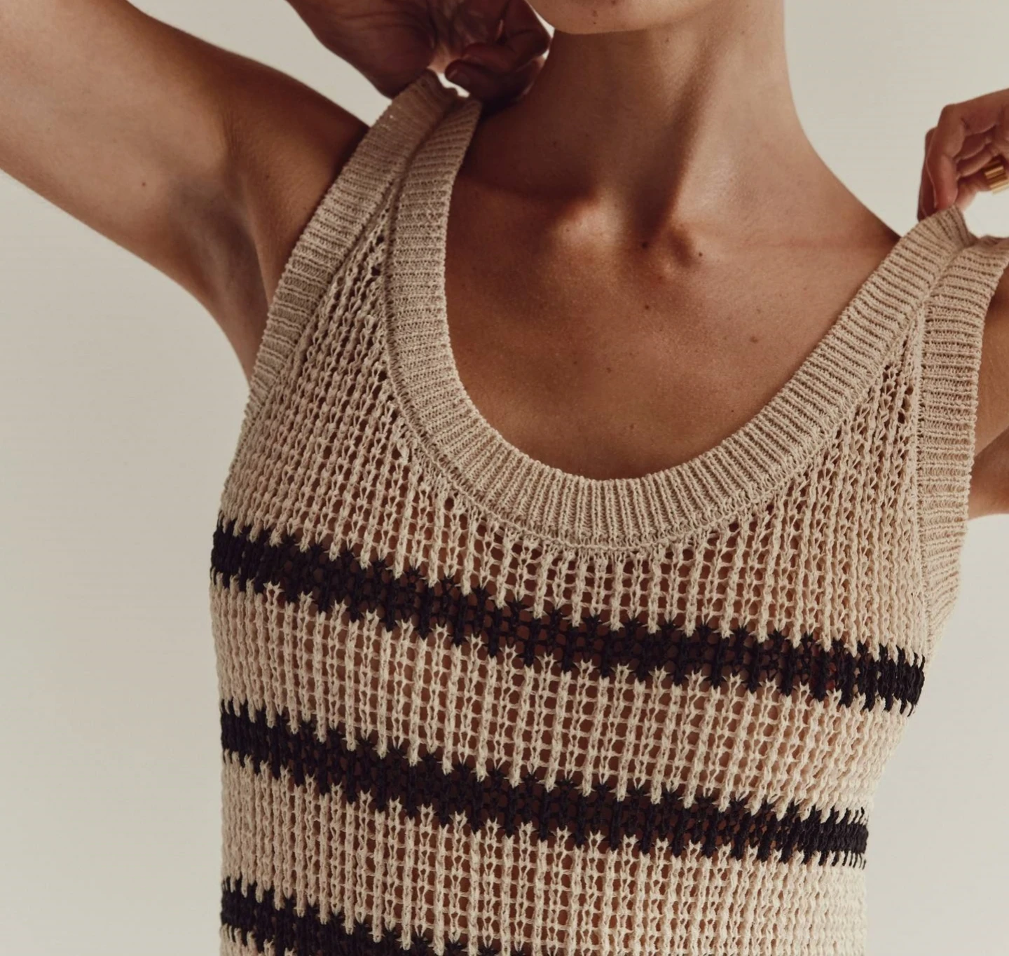 H6848a403a389446595824a0f22a64042M