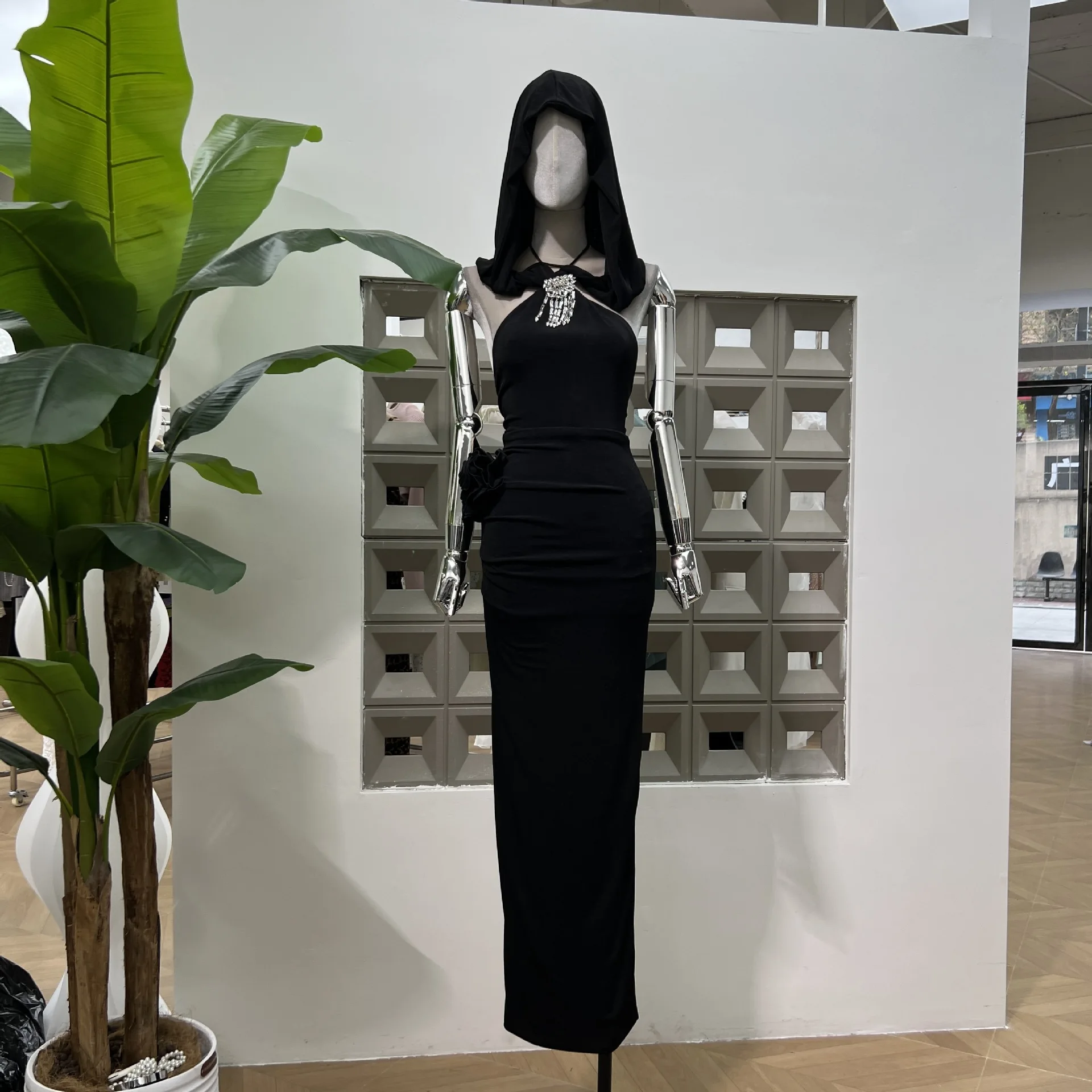 H8e9ae1bfe31e44b29c1beb8c22b11afaM