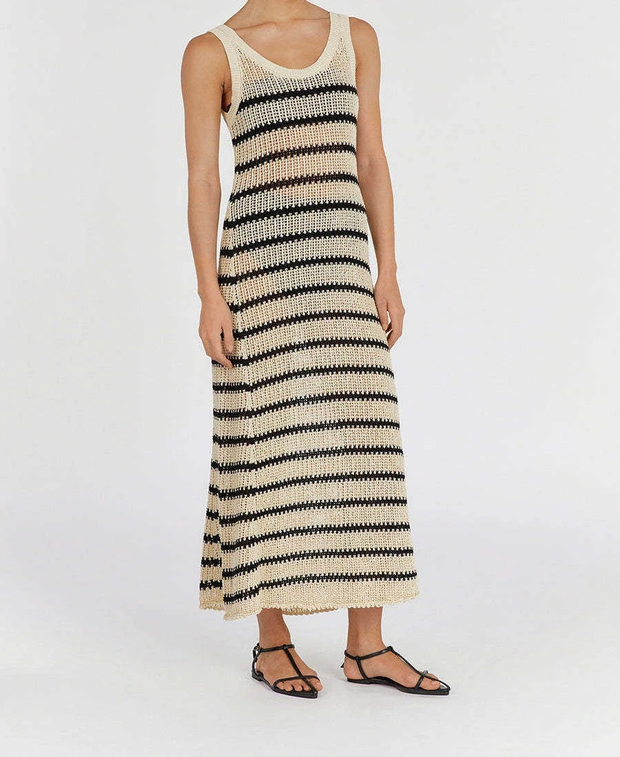 H9c87f35e55c34eba8ec428204c2b1560a