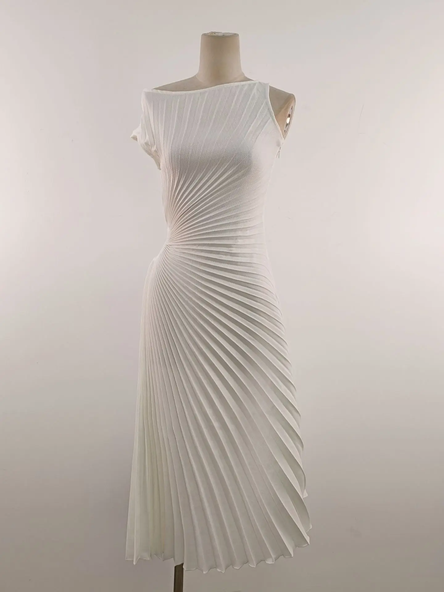 Ha06a2f093902419b83159637bb6c9bc5Z