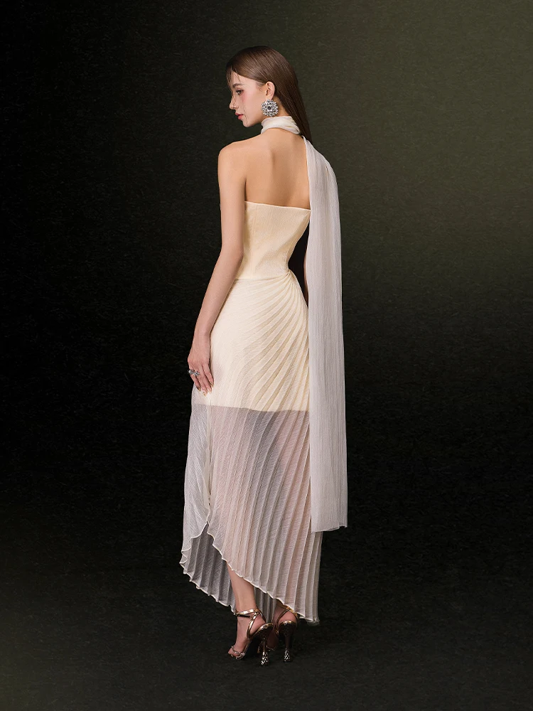 Hc57469e05c66469f9b5f25c9a134a8b8U