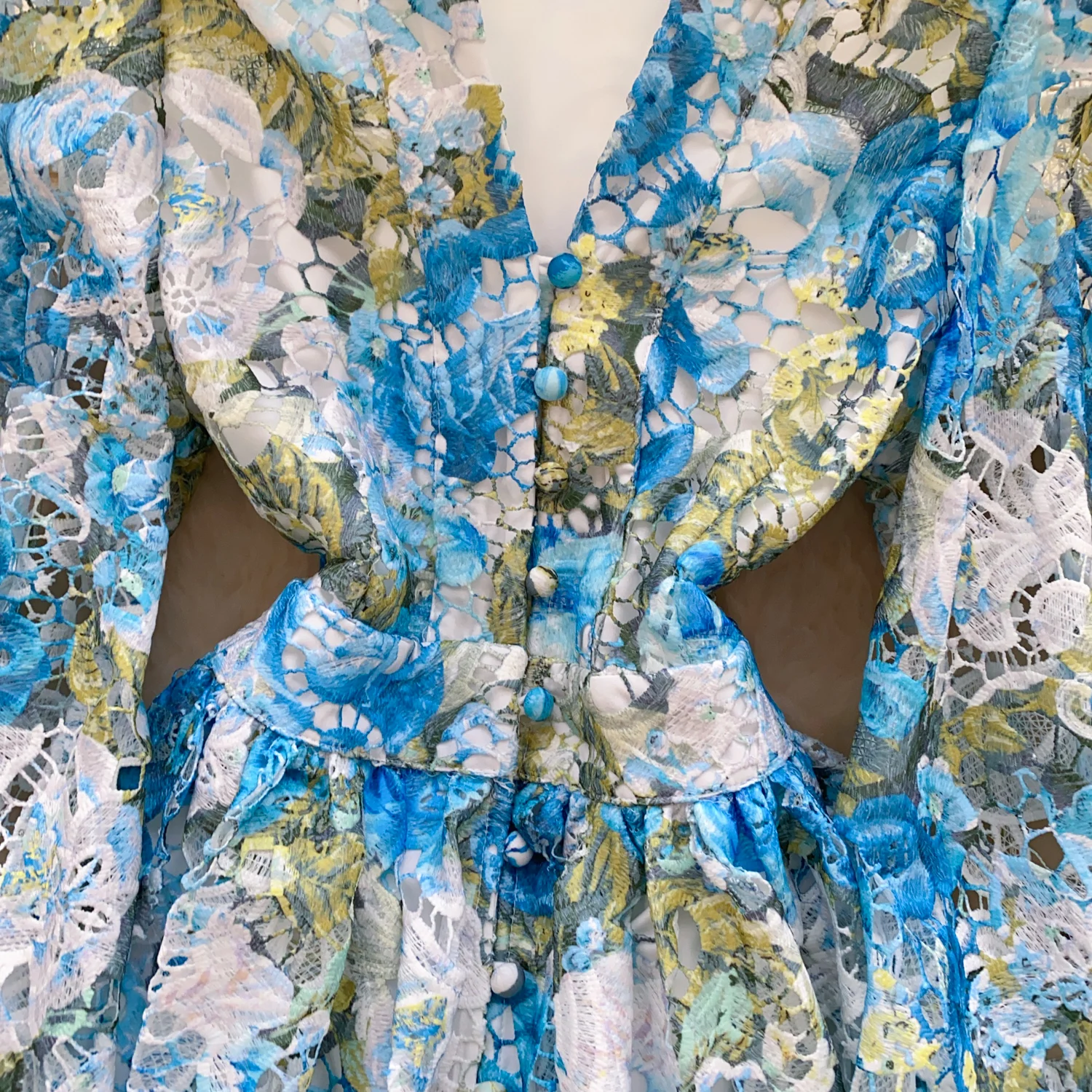 Hd499529390864442b826b749d60f5de7N