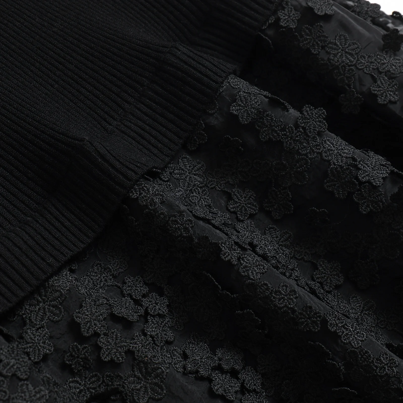 He8650eb828d147fca9798e6d7739c75f5