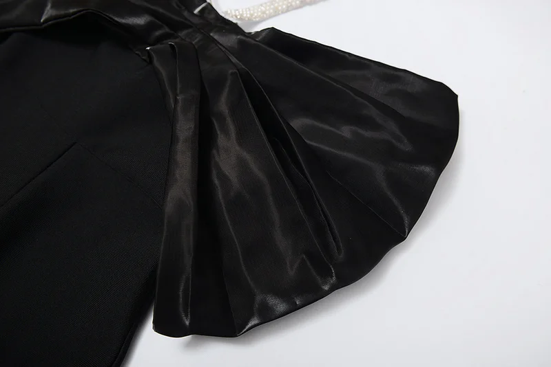 Heaf81f16cce94162a14a0f1696e51cbbo